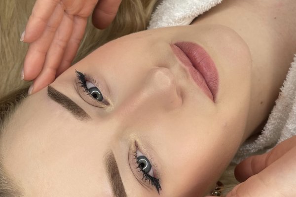 Powder Brows